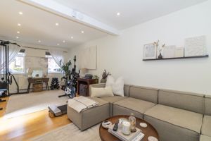 Photo 6- click for photo gallery